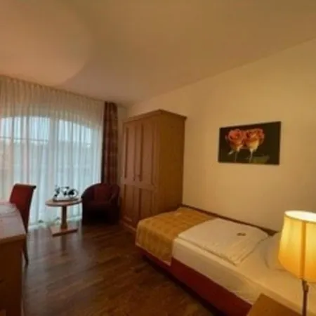 Golfpark Strelasund Hotell 3*