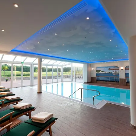 酒店 Golfpark Strelasund Süderholz