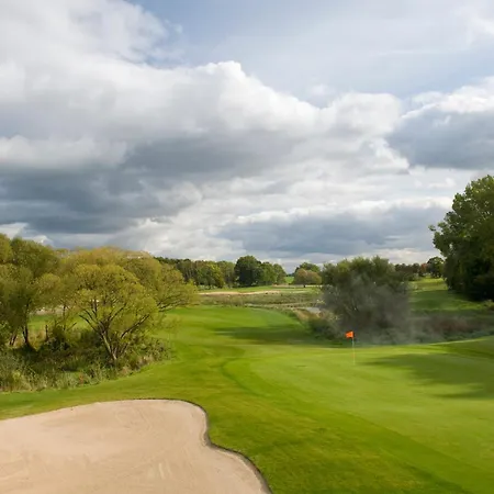 Golfpark Strelasund 3*