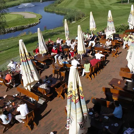 Hotell Golfpark Strelasund Süderholz
