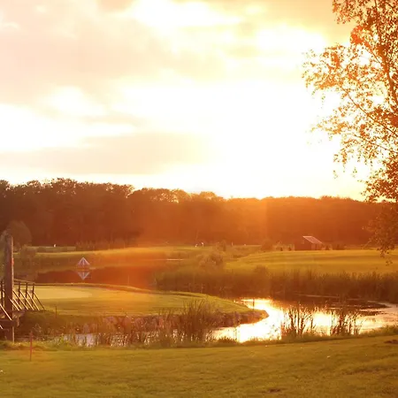 Golfpark Strelasund 3*