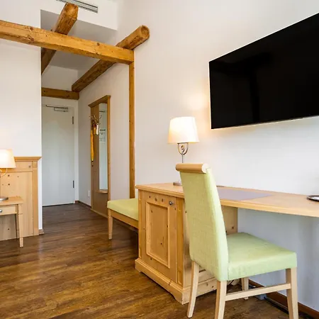 酒店 Golfpark Strelasund Süderholz