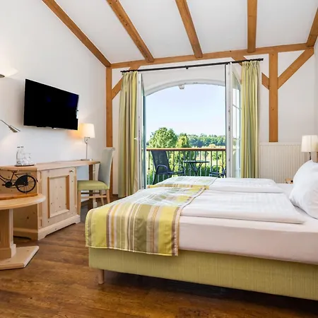 Golfpark Strelasund 3*