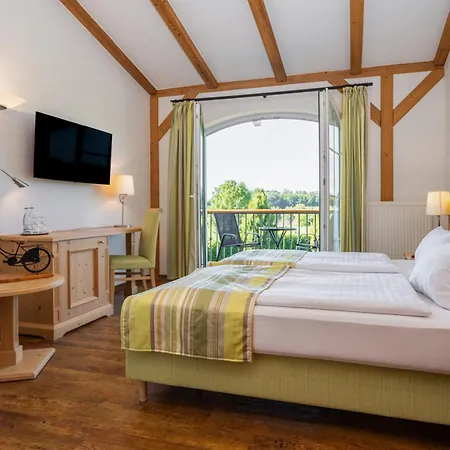 Golfpark Strelasund 3*