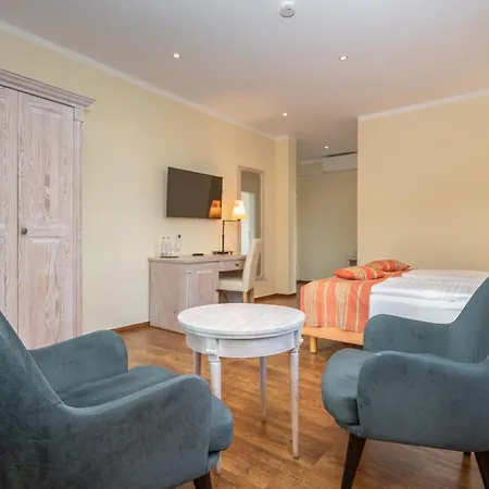 Hotel Golfpark Strelasund 3*