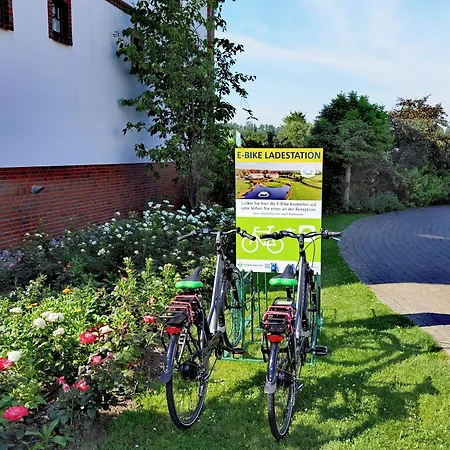 Golfpark Strelasund Hotel Suederholz