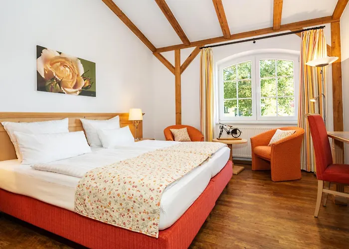 Отель Golfpark Strelasund Suederholz